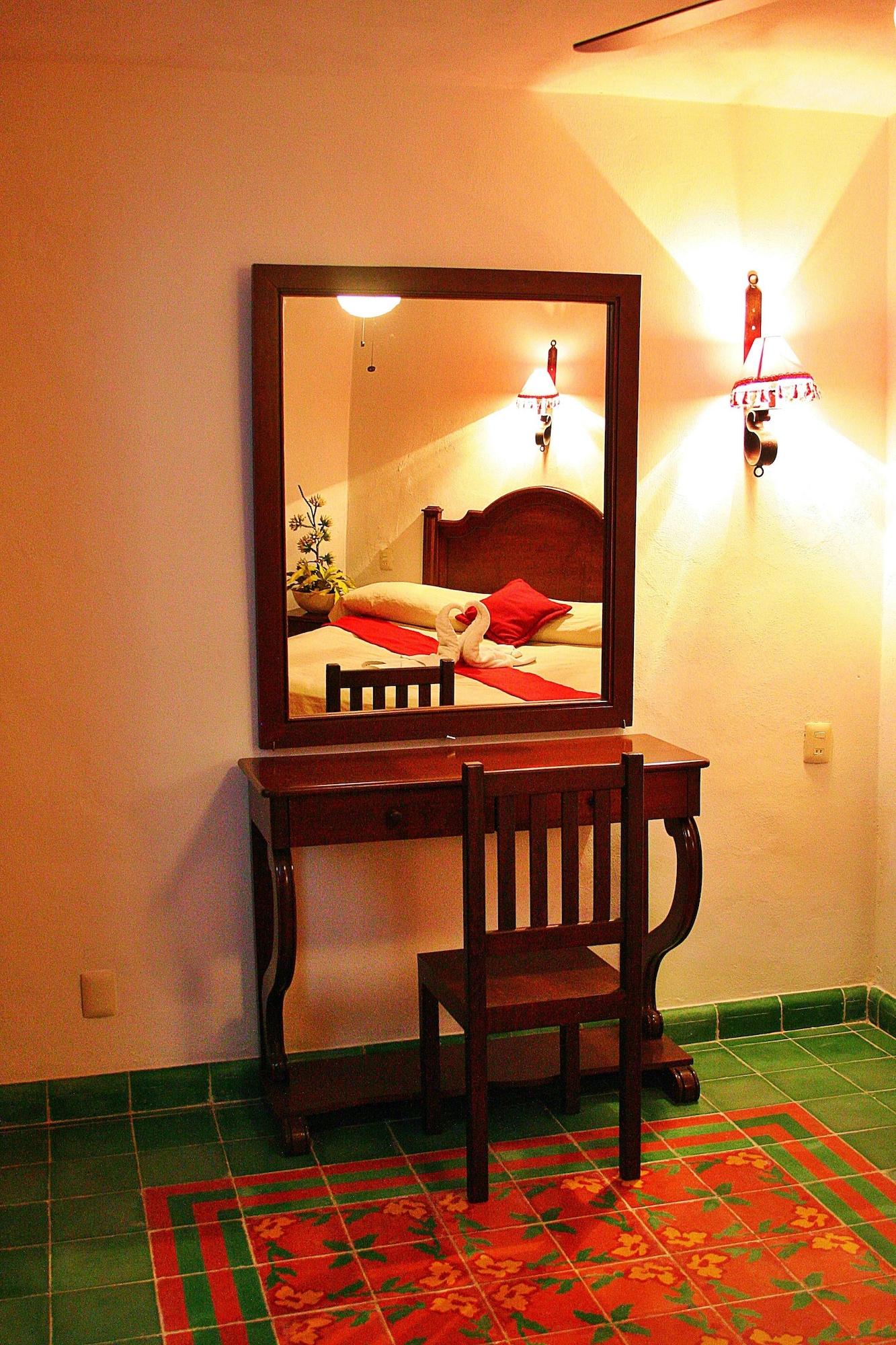 La Aurora Hotel Colonial Valladolid  Eksteriør bilde