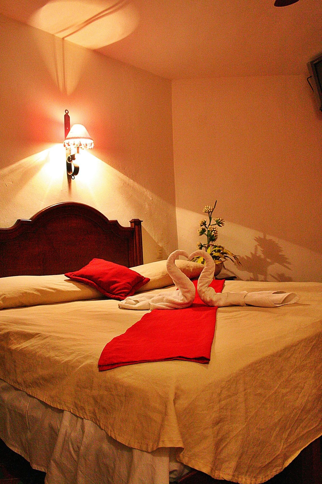 La Aurora Hotel Colonial Valladolid  Eksteriør bilde