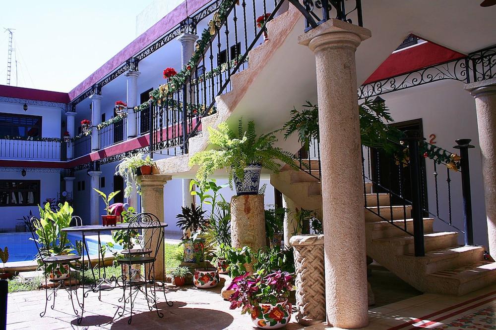 La Aurora Hotel Colonial Valladolid  Eksteriør bilde