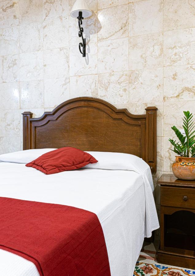 La Aurora Hotel Colonial Valladolid  Eksteriør bilde